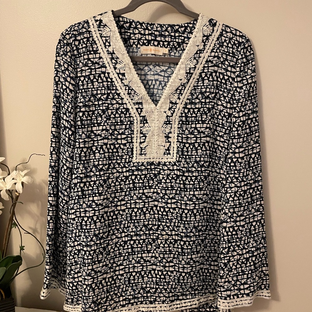 Tory Burch Navy and Cream Tunic Top